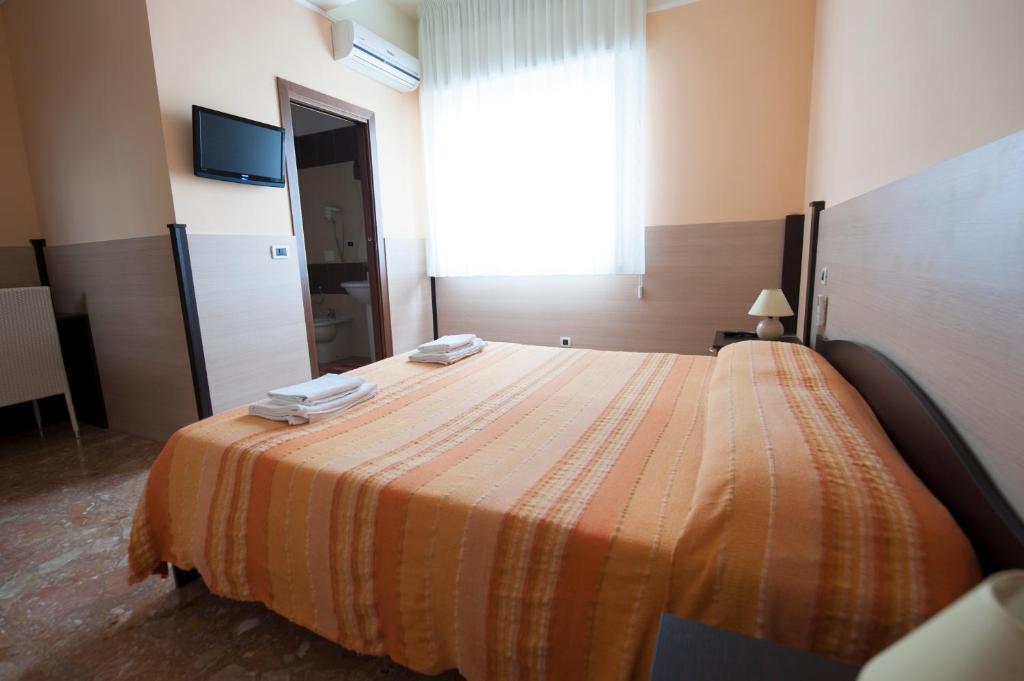 レッジョ・ディ・カラブリア Aragonese Bed & Breakfast 部屋 写真